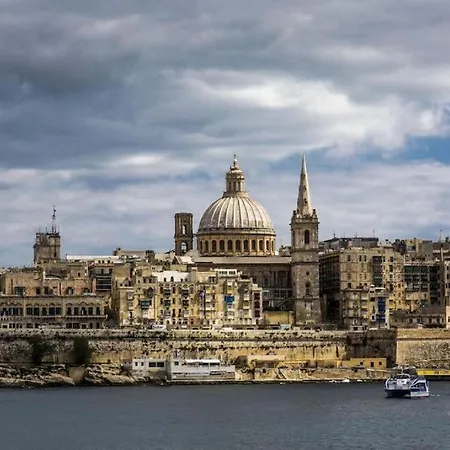 아파트 Gzira, - Spacious With Super Wifi & Ac By 360 Estates