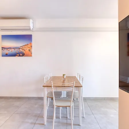 Gzira, - Spacious With Super Wifi & Ac By 360 Estates Gzira