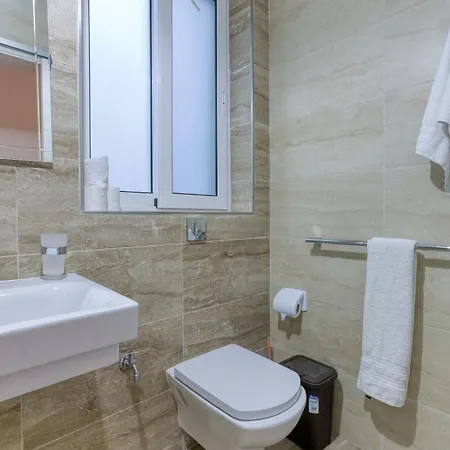 Gzira, - Spacious With Super Wifi & Ac By 360 Estates Appartement Gzira