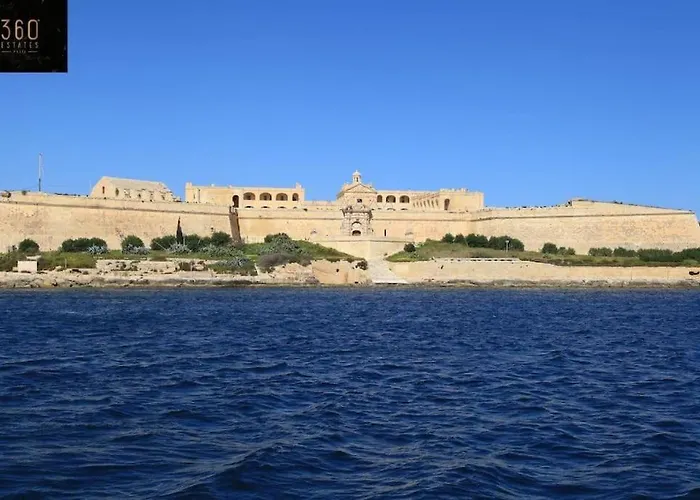 Lejlighed Gzira, - Spacious With Super Wifi & Ac By 360 Estates *