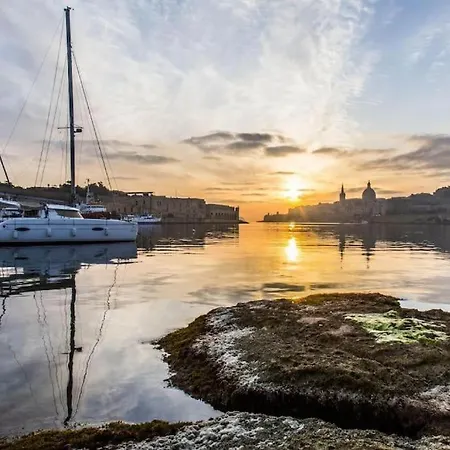 아파트 Gzira, - Spacious With Super Wifi & Ac By 360 Estates 그지라