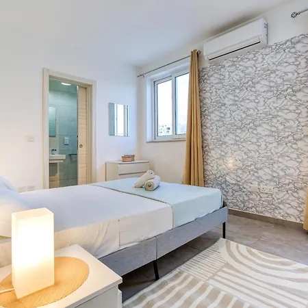 Gzira, - Spacious With Super Wifi & Ac By 360 Estates
