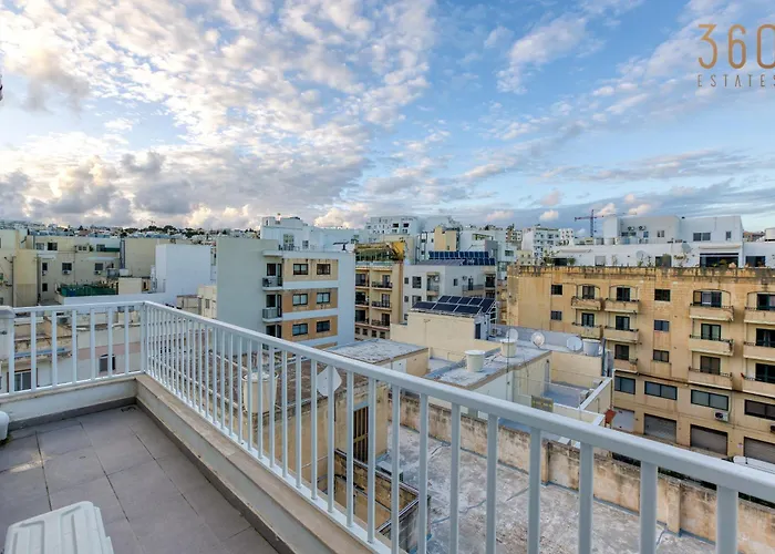 Gzira, - Spacious With Super Wifi & Ac By 360 Estates